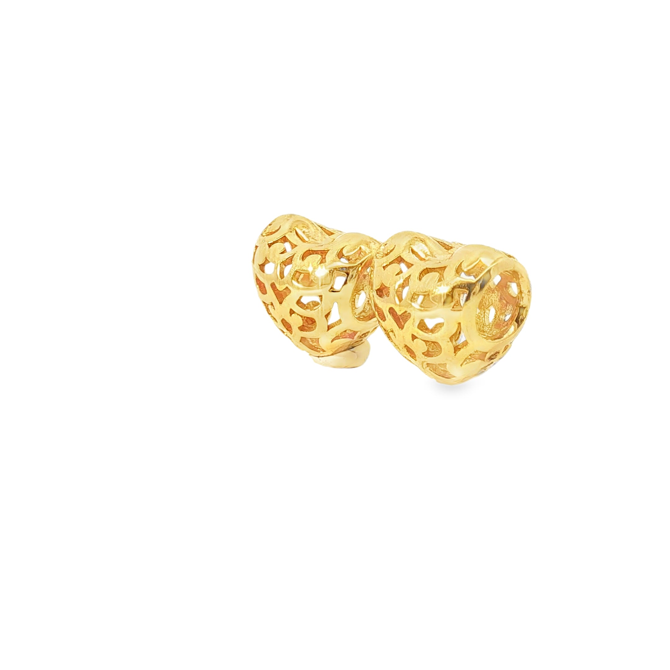 Yellow Gold Openwork Filigree Heart Stud Earrings